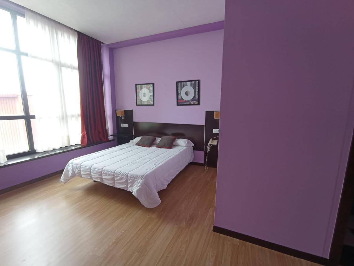 Hotel / Restaurante La Pepa Авила Экстерьер фото